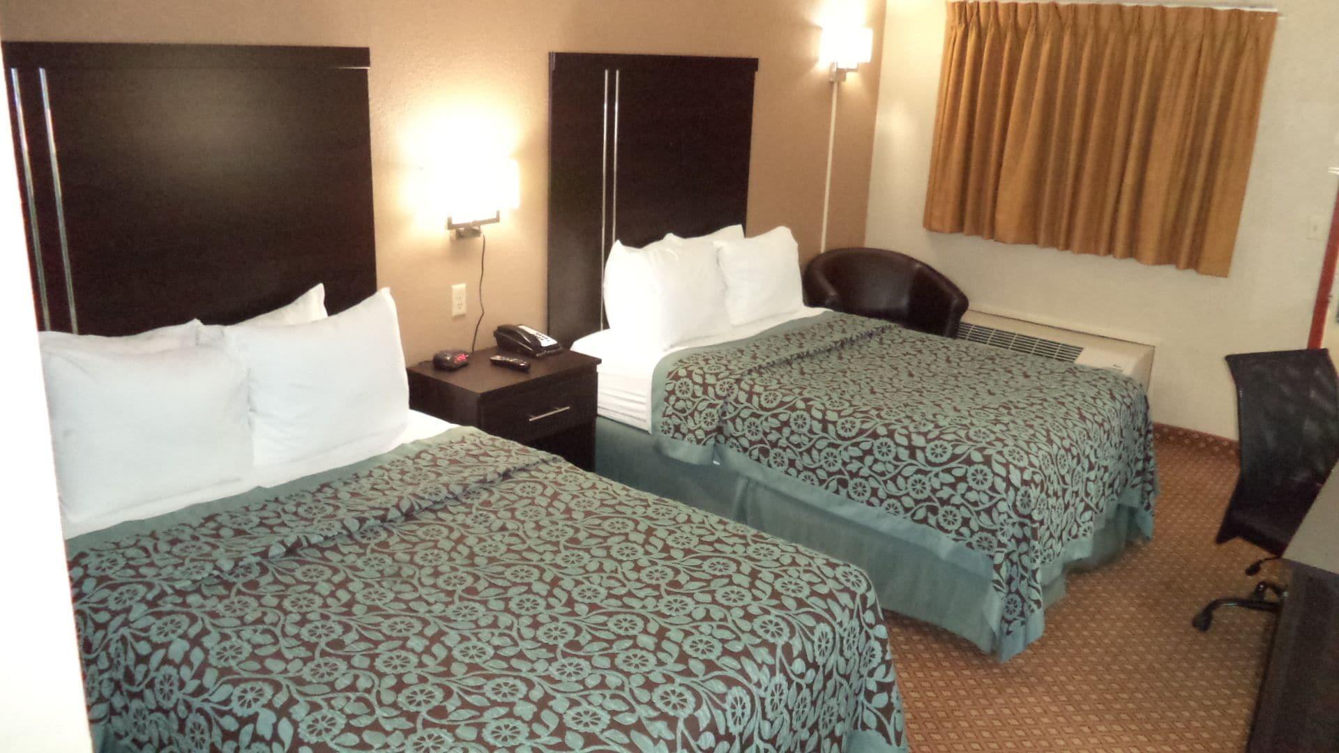 Days Inn By Wyndham Maumee/Toledo Bagian luar foto
